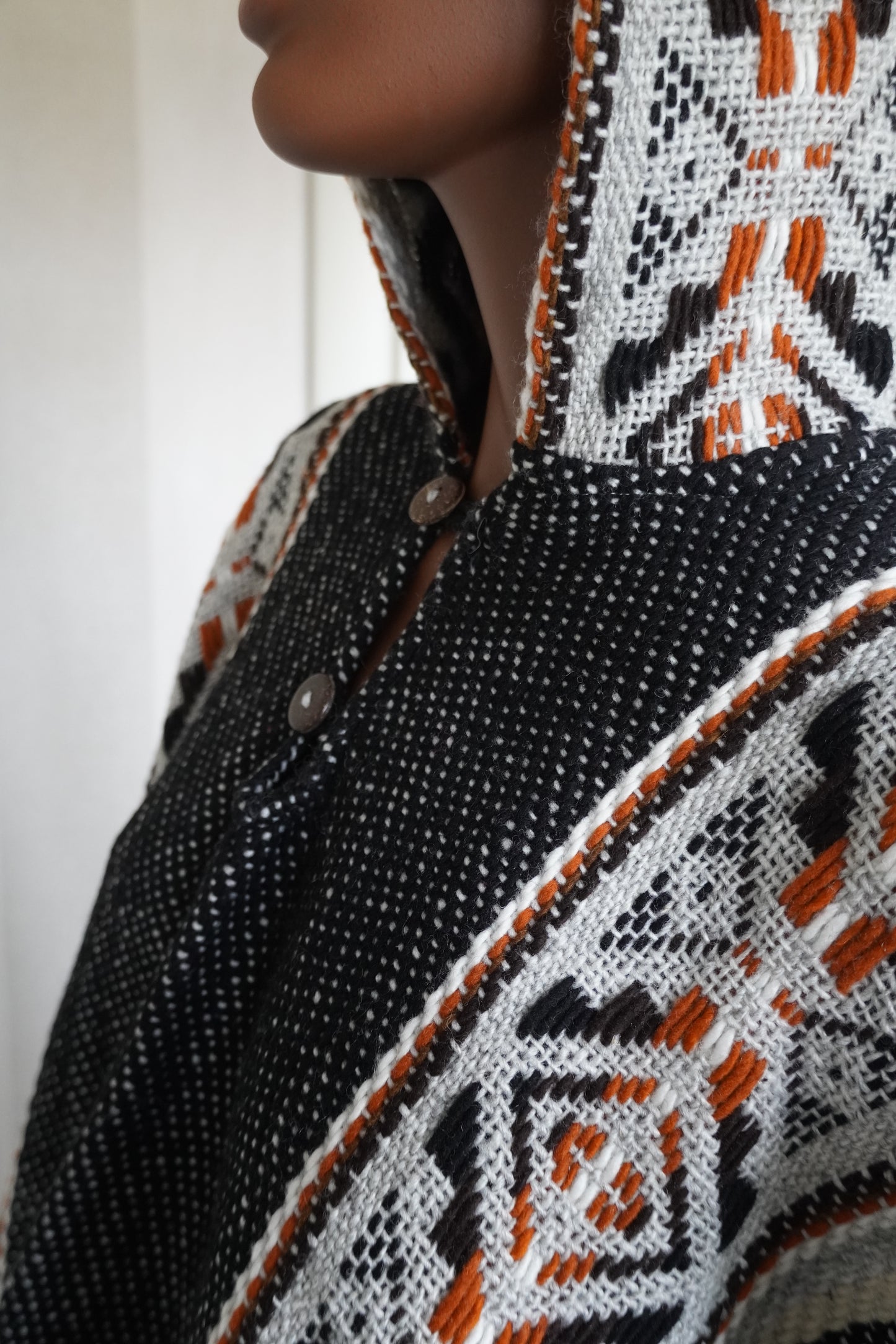 Poncho Rumi